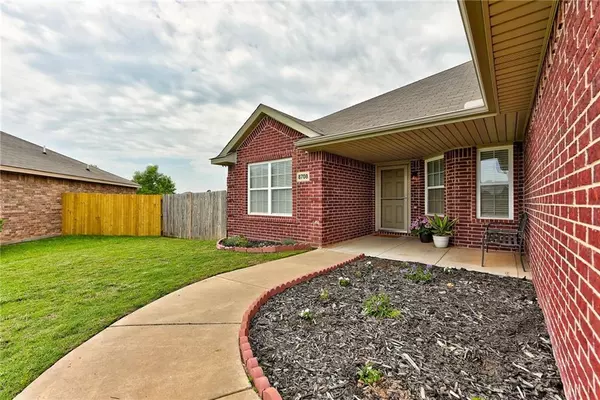 Oklahoma City, OK 73179,8708 SW 44th Circle