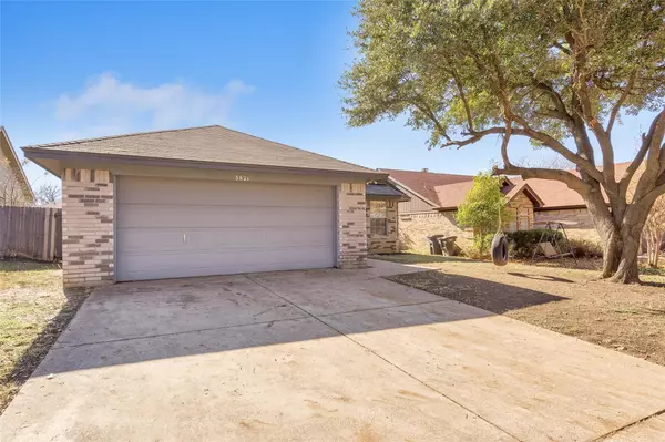 Fort Worth, TX 76179,5821 Stone Meadow Lane