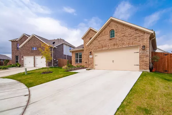 Fort Worth, TX 76179,6101 Hickory Hills Lane