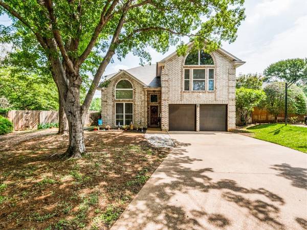 5121 Haydenbend Circle, Grapevine, TX 76051