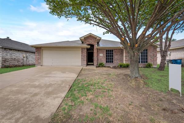 211 Lake Wichita Drive, Wylie, TX 75098