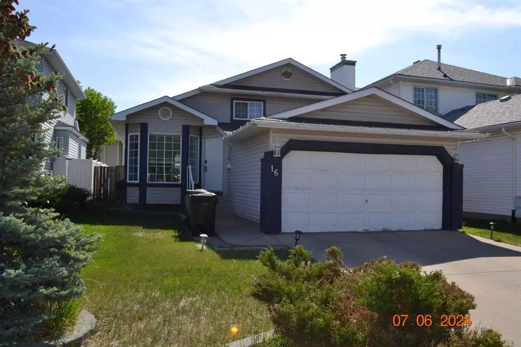 Calgary, AB T3G 3Z4,16 HAWKMOUNT Close NW