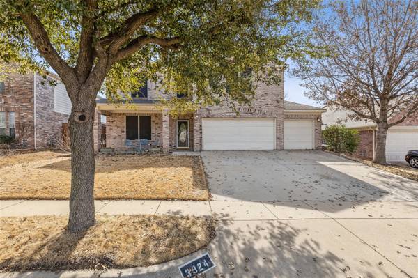 3924 Drexmore Road, Fort Worth, TX 76244