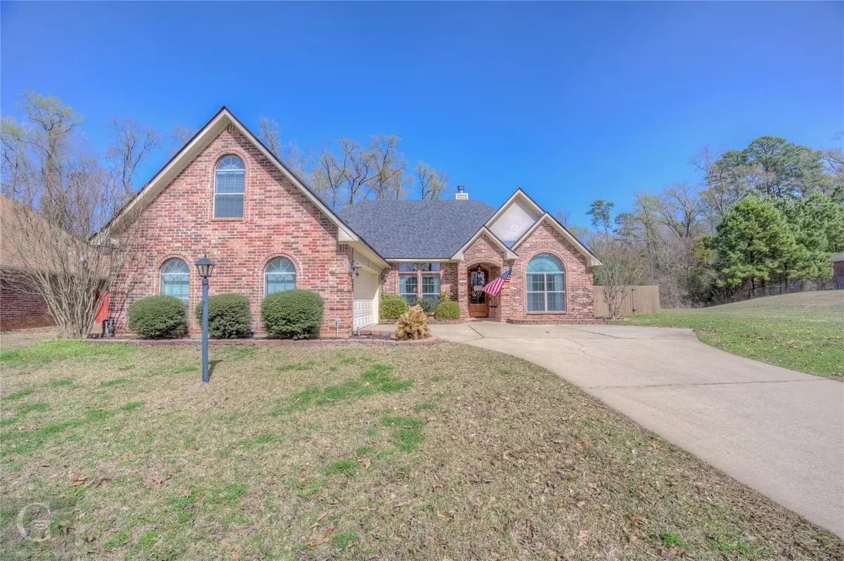 Haughton, LA 71037,505 Fox Cove