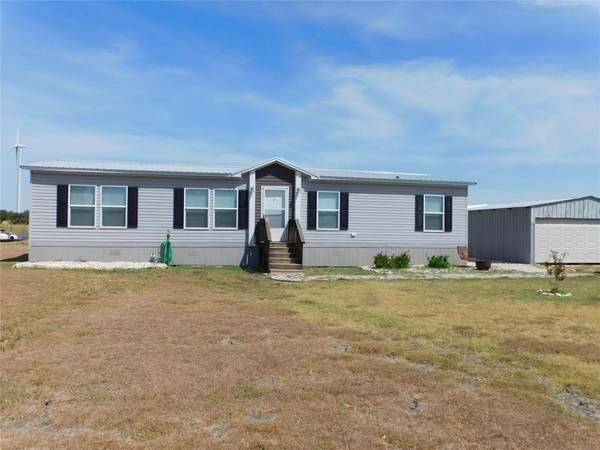 395 Lcr 136 Road, Mount Calm, TX 76673