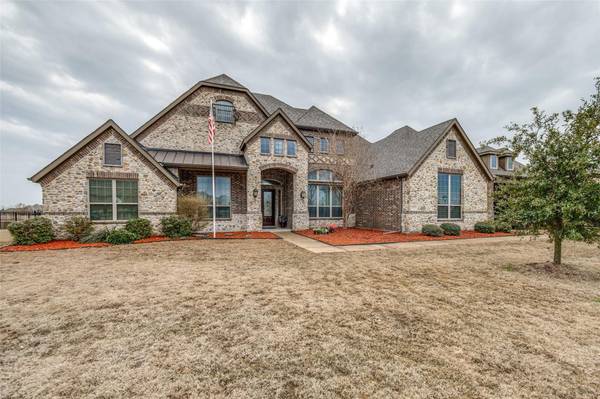 737 Kensington Drive, Mclendon Chisholm, TX 75032