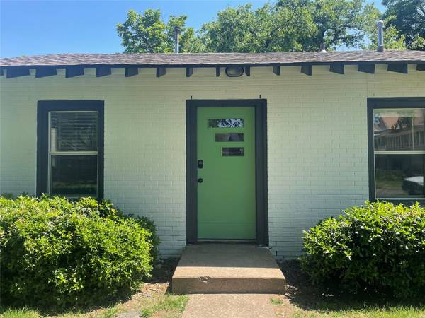 504 W Gandy Street, Denison, TX 75020