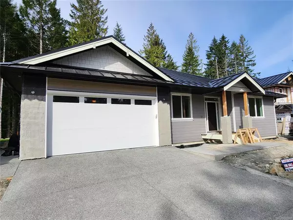 Shawnigan Lake, BC V0R 2W3,120 Trailhead Cir