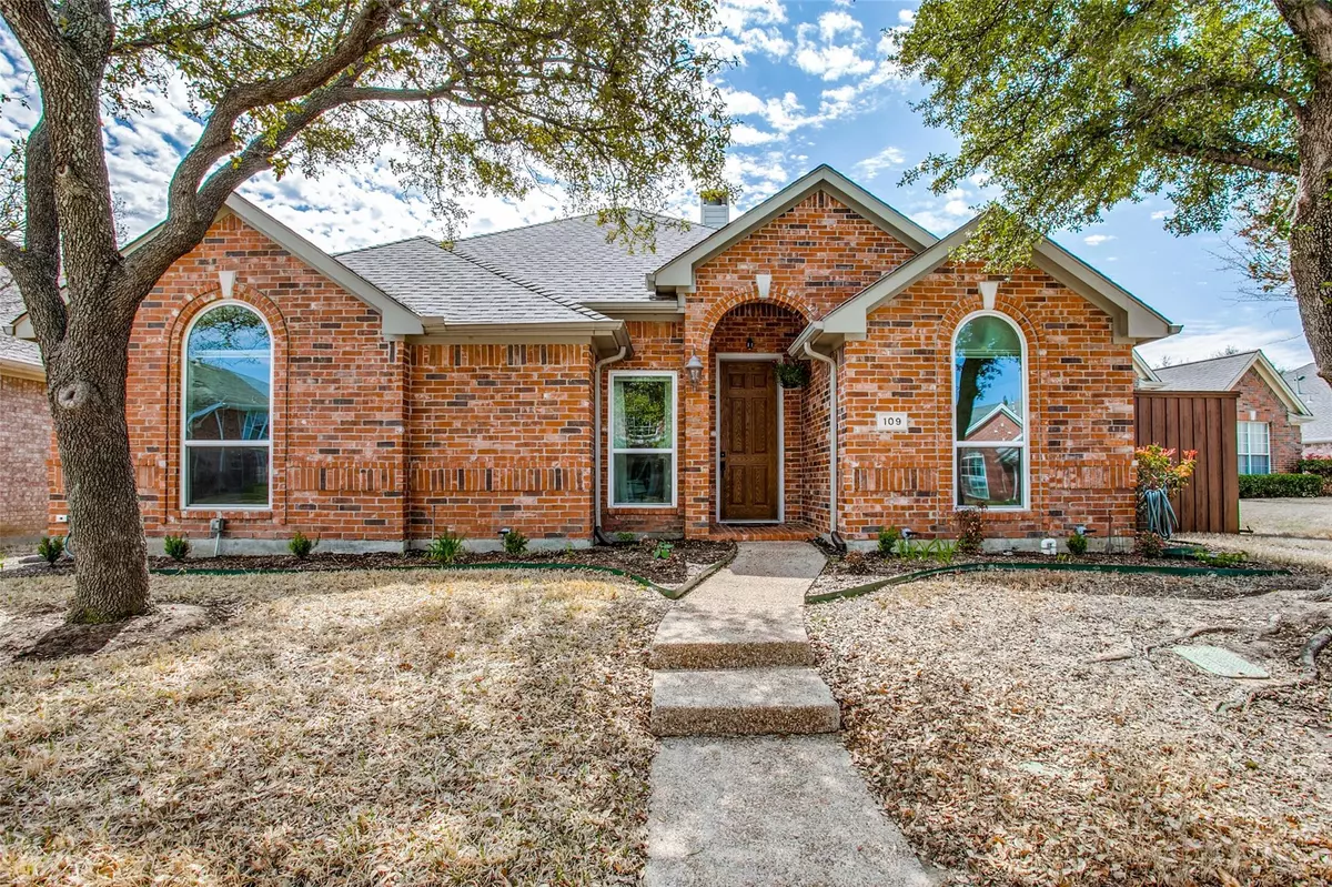 Irving, TX 75063,109 Midcrest Drive