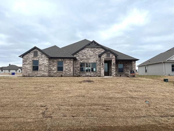 10205 Finch, Sanger, TX 76266