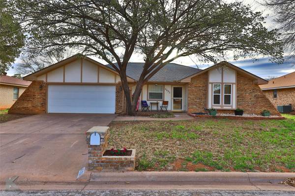 4633 Royal Crest Drive, Abilene, TX 79606