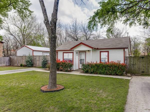 302 E Gertrude Street, Crandall, TX 75114