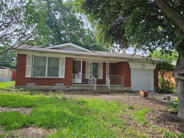 1704 Ridgeview Street, Mesquite, TX 75149