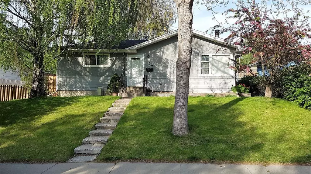 Calgary, AB T2H1H1,104 Fielding DR SE