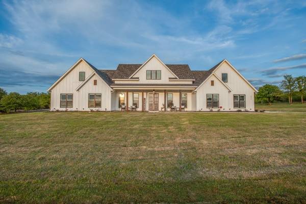 3016 Greg Allen Drive,  Weatherford,  TX 76088