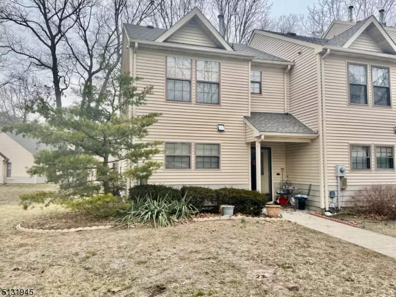 111 Azalea Cir, Jackson Twp., NJ 08527