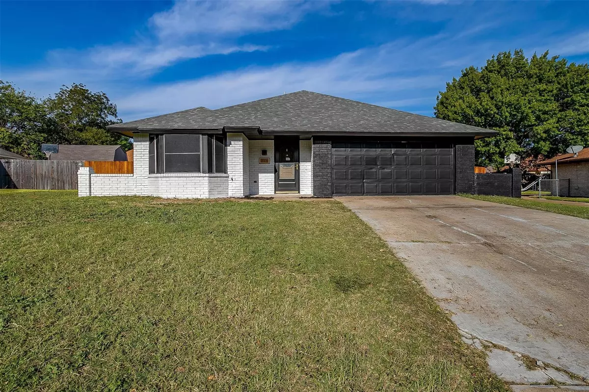 Fort Worth, TX 76108,324 Suttonwood Drive