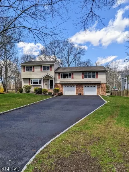 Berkeley Heights Twp., NJ 07922,9 York Pl