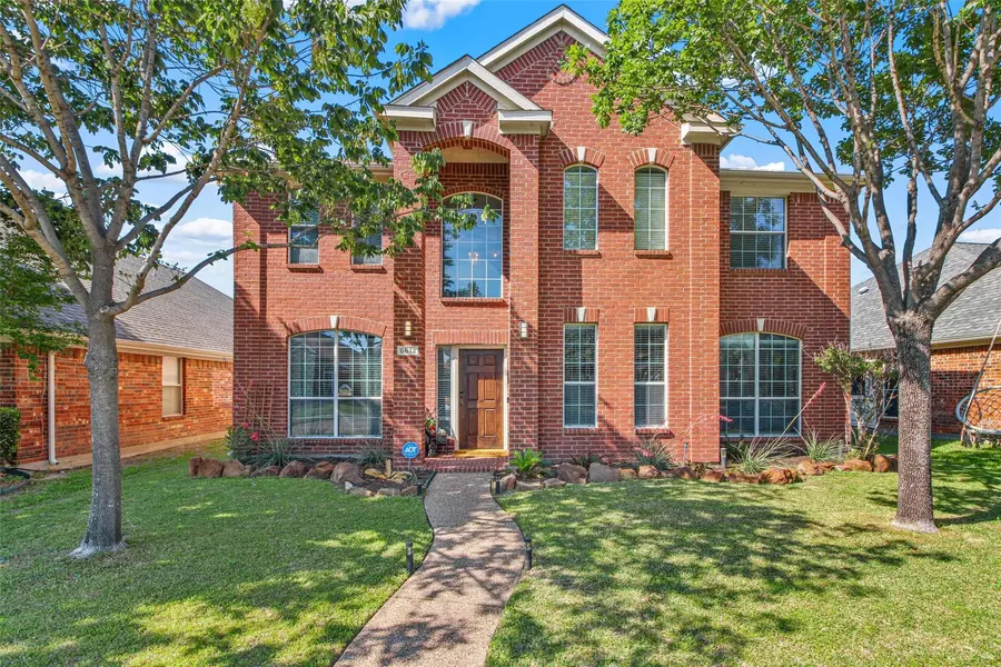 5612 Green Hollow Lane, The Colony, TX 75056