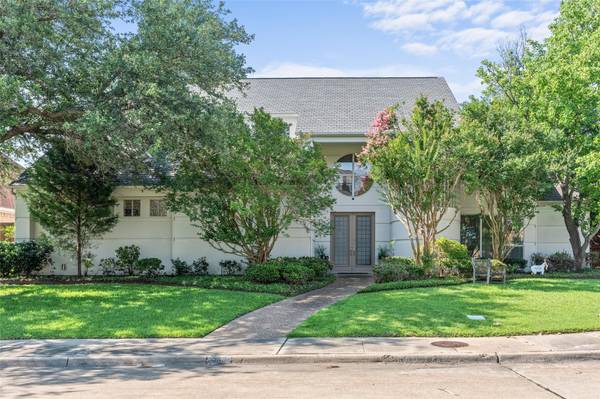 5108 Summit Hill Drive, Dallas, TX 75287