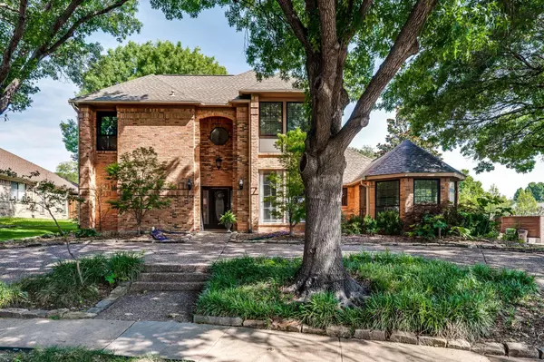 1401 Glastonbury Drive, Plano, TX 75075