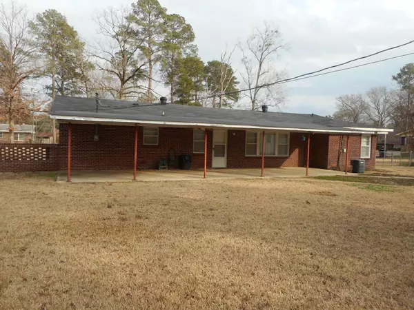 Springhill, LA 71075,502 SE 6th