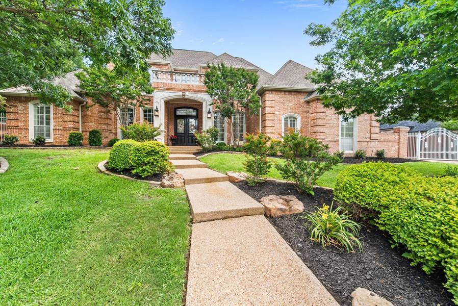 709 Dominion Drive, Southlake, TX 76092