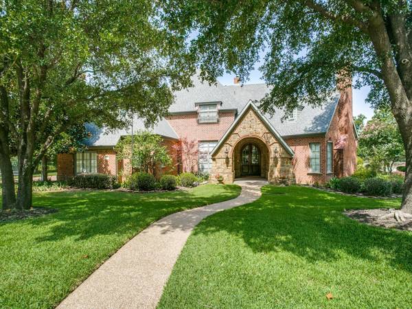 1604 Kings Court, Southlake, TX 76092