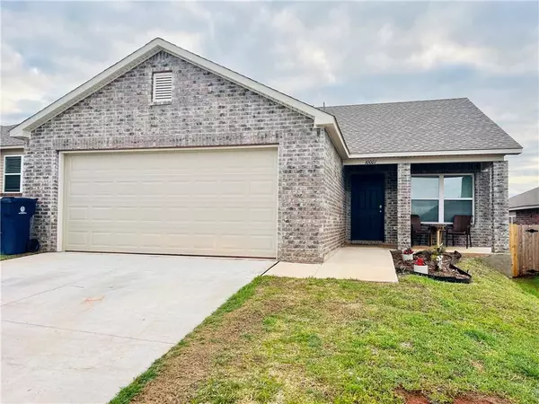 10001 Blue Wing Trail, Yukon, OK 73099