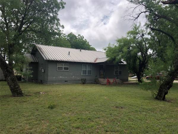 1200 Gordon,  Albany,  TX 76430