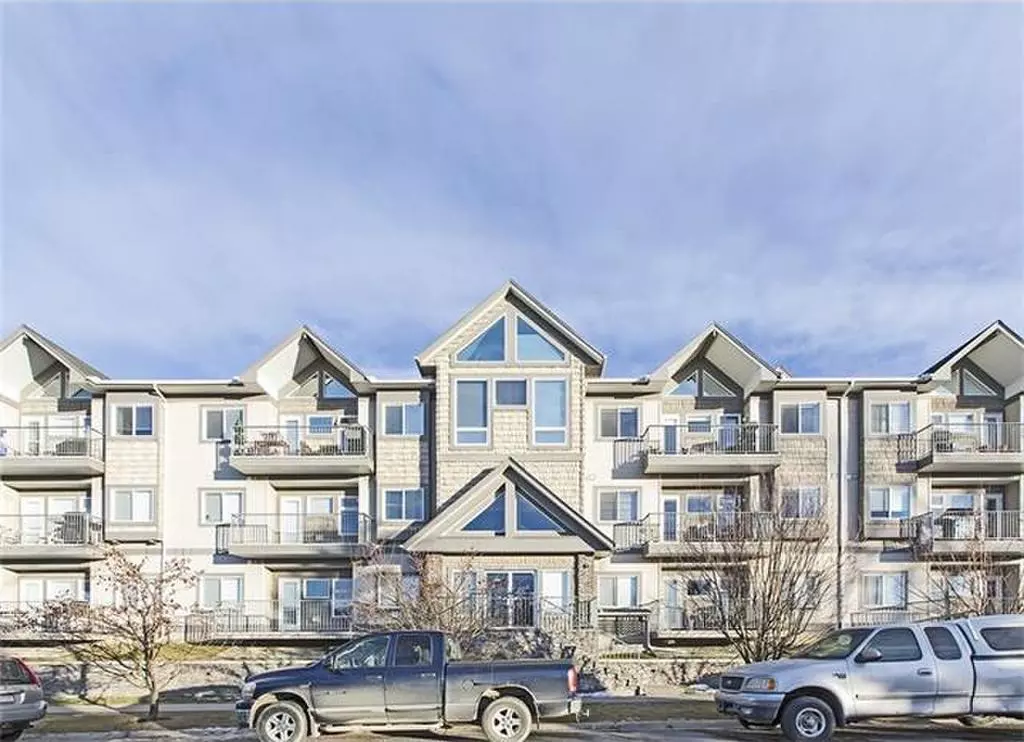 Calgary, AB T2W 6J2,11170 30 ST SW #301