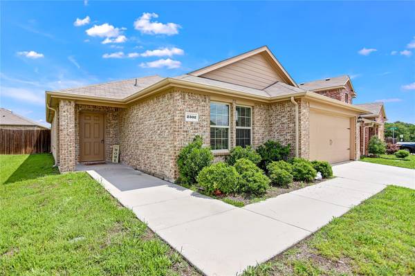 2302 San Marcos Drive, Forney, TX 75126