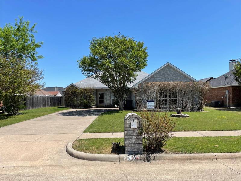 224 Cobblestone Circle, Red Oak, TX 75154