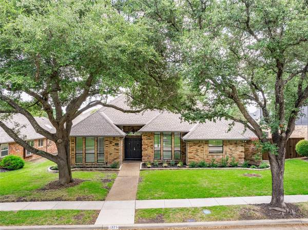 1325 Shetland Road, Plano, TX 75093