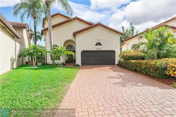 23225 Via Stel, Boca Raton, FL 33433