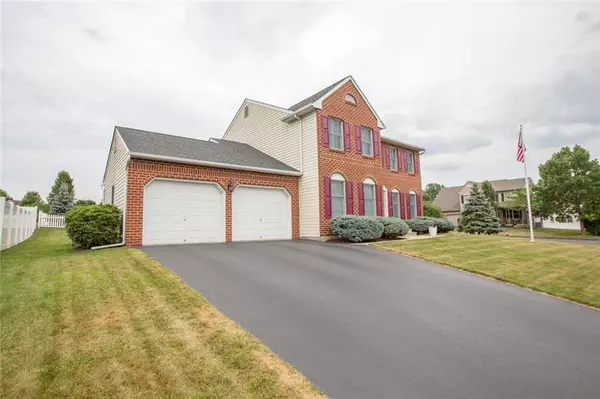 Upper Nazareth Twp, PA 18064,2664 Lynnwood Drive