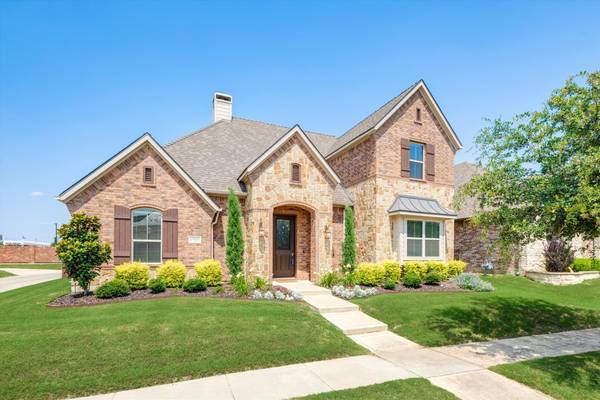 6909 Bobwhite Drive, North Richland Hills, TX 76182