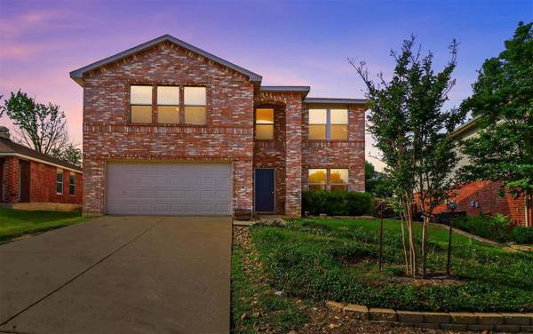 1212 Golden Sand Drive, Denton, TX 76210