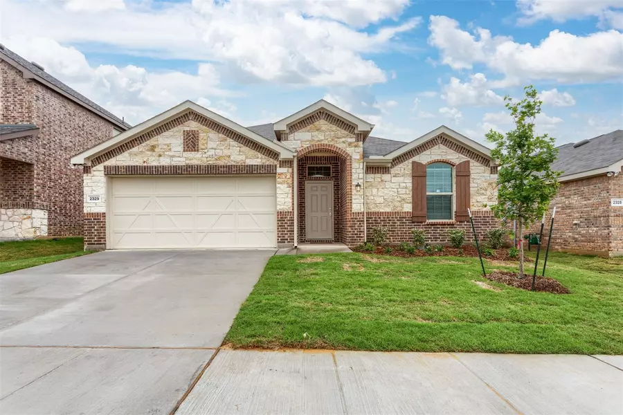 2329 Evening Stone Drive, Little Elm, TX 75068