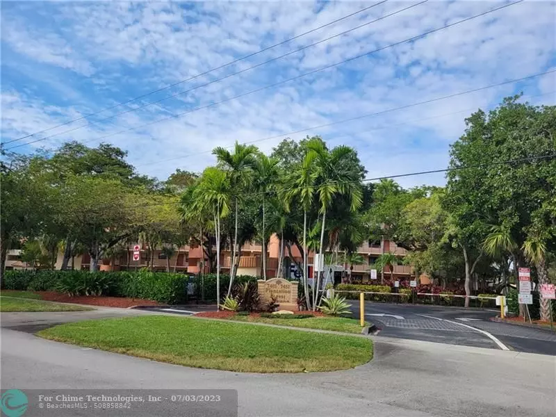 7451 NW 16th St  #401, Plantation, FL 33313