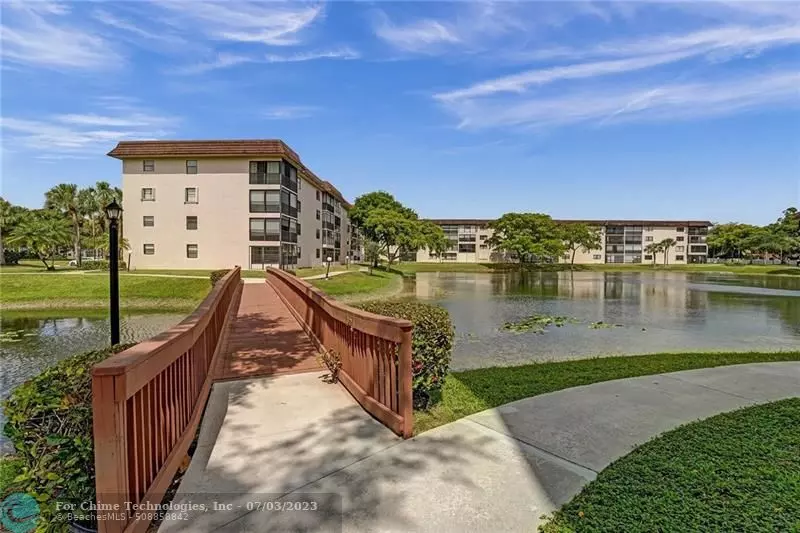 4960 Sabal Palm Blvd  #214, Tamarac, FL 33319