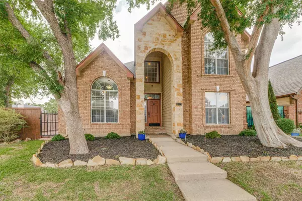 317 Pecos Trail, Irving, TX 75063