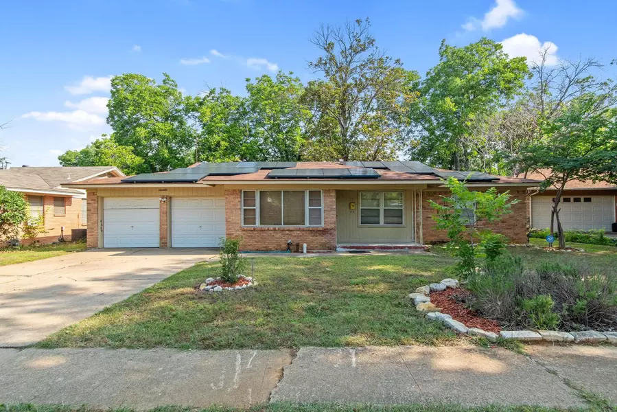 711 Valley View Drive, Arlington, TX 76010