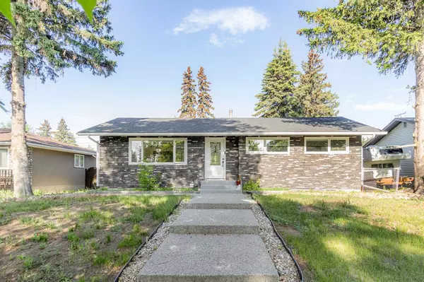 Calgary, AB T2J 0R9,9731 Fairmount DR SE