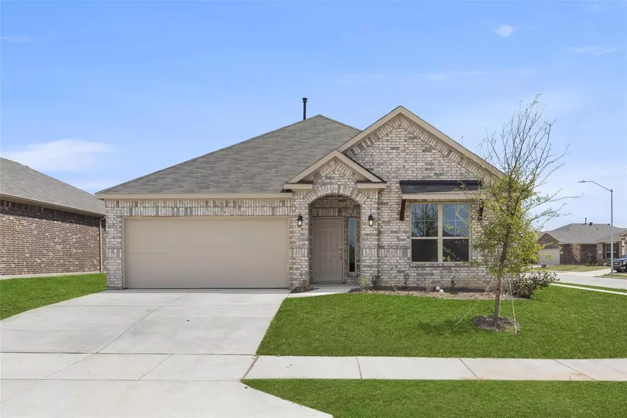 2845 Rose Heath Lane, Fort Worth, TX 76108