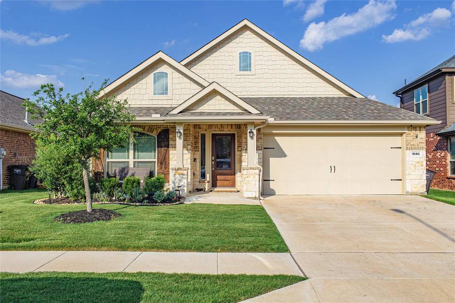 9140 Bronze Meadow Drive, Fort Worth, TX 76131