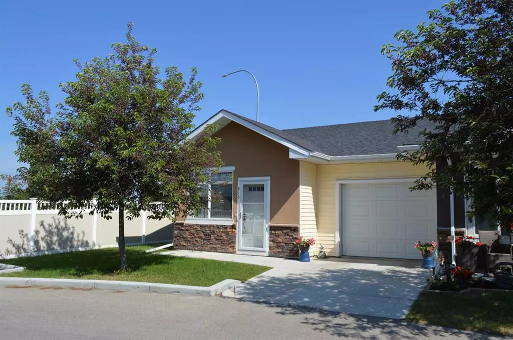 High River, AB T1V0H1,813 Sunvale CRES NE