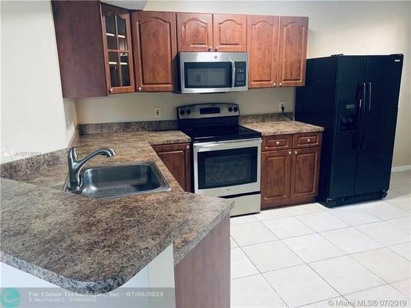 Coral Springs, FL 33067,9033 Wiles Rd  #202