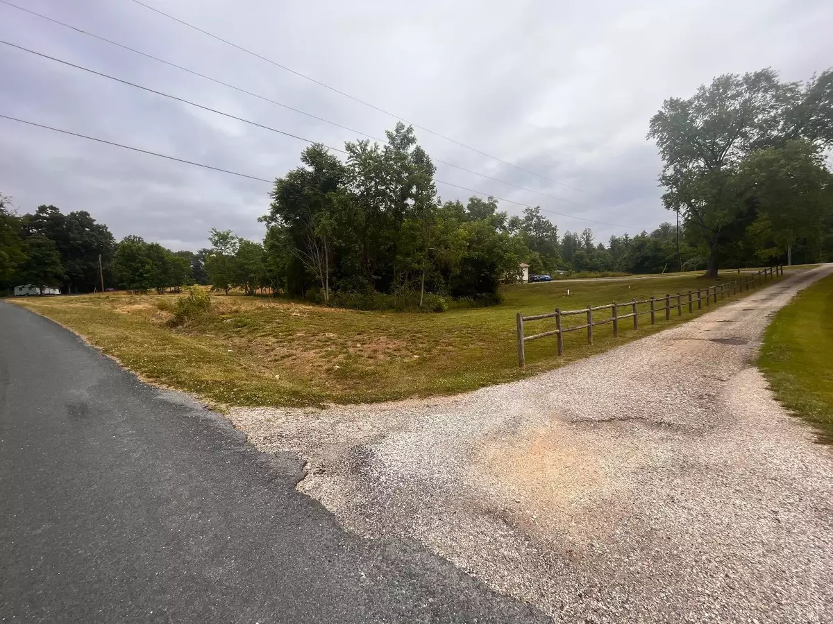 Shipman, VA 22971,0 Montreal LN