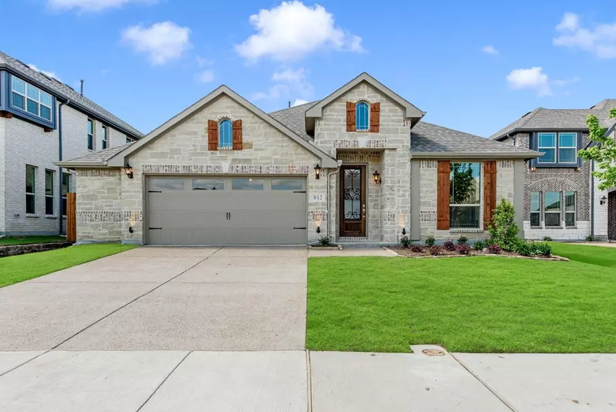 812 Dove Haven Lane, Melissa, TX 75454